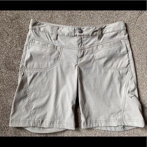 Athleta Dipper Shorts
